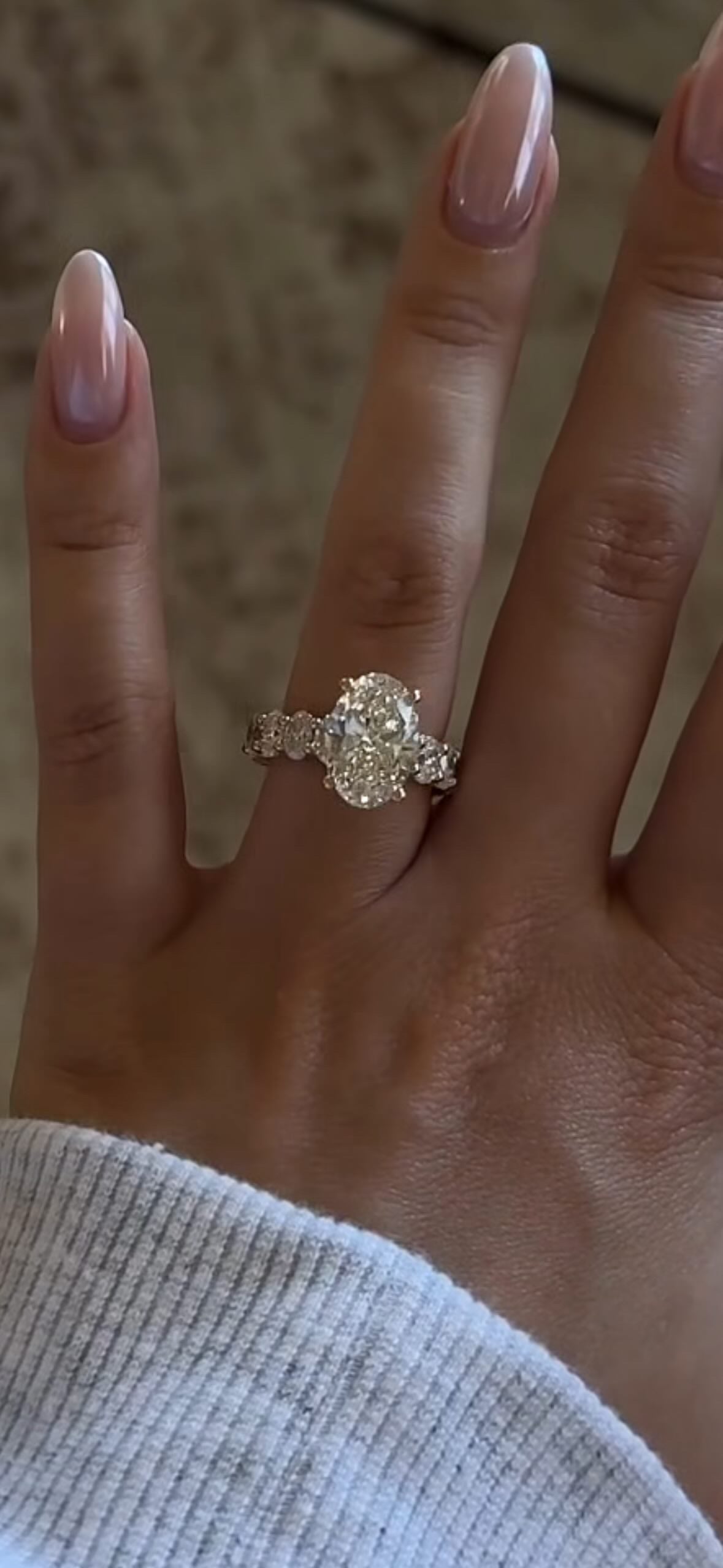 Custom oval ring