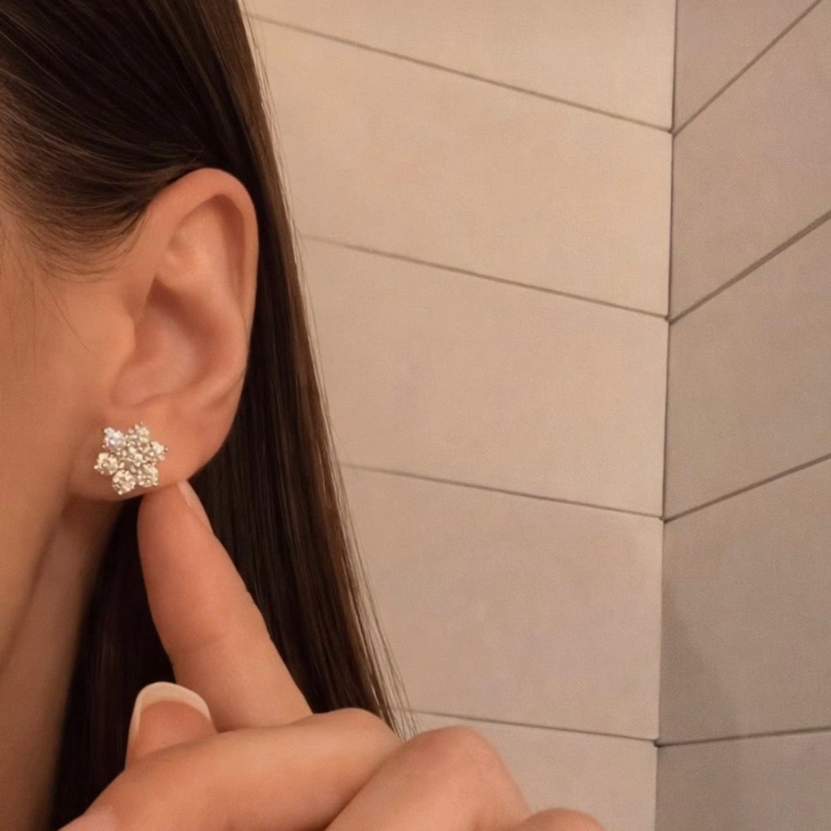 Fleur Studs