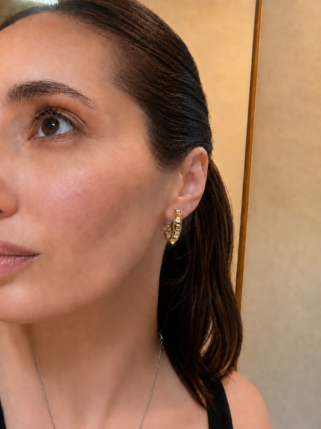 The Meghan Hoops