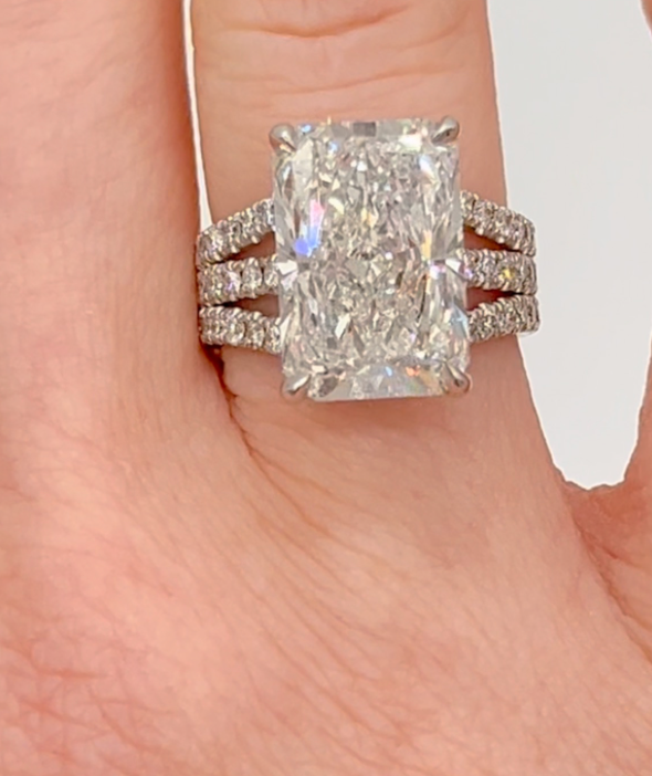 Custom radiant diamond ring (TRIPLE SPLIT)